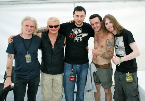 Водещият Васко и Sweet Savage