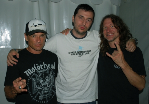 Водещият Васко и Ugly Kid Joe