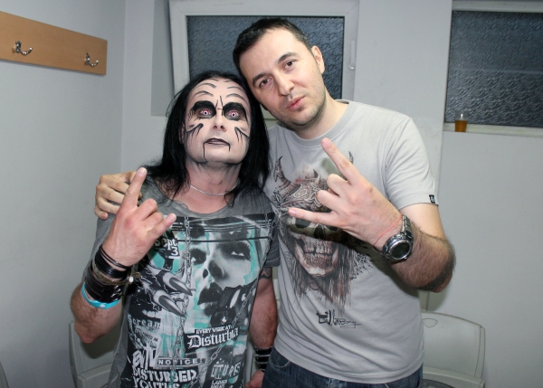 Водещият Васко и Dani Filth - Cradle Of Filth