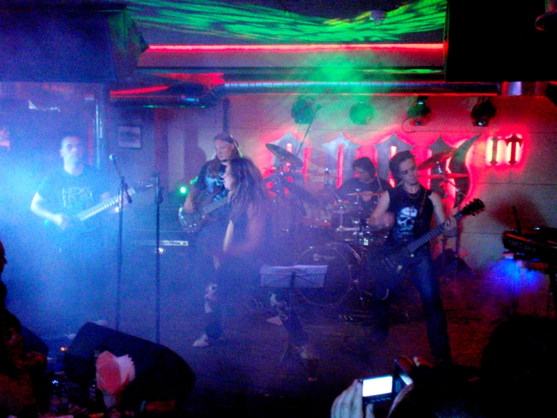 Sheky And The Bloodrain