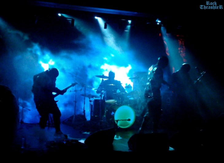 Първо действие