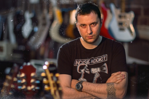 Водещият Васко Катинчаров