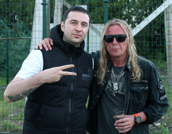 Водещият Васко и Ronnie Atkins - Pretty Maids