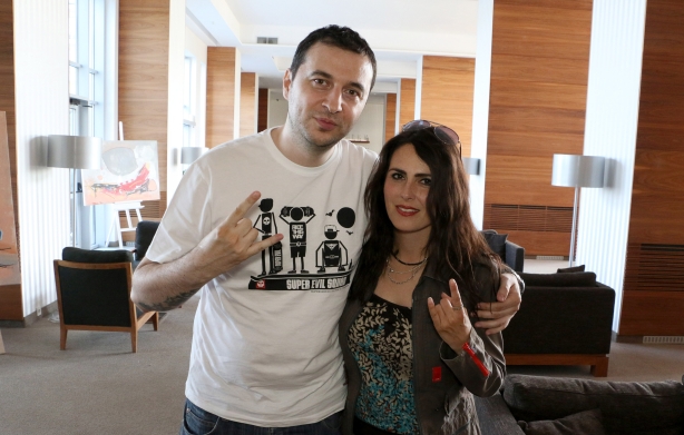 Водещият Васко и Sharon den Adel - Within Temptation