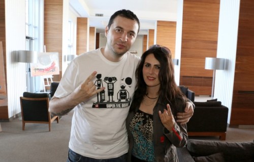 Водещият Васко и Sharon den Adel - Within Temptation