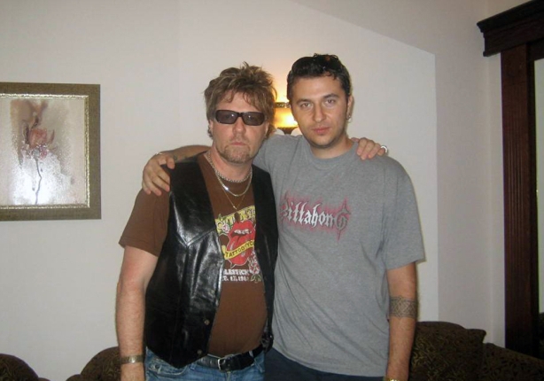 Водещият Васко и  Jay Jay French - Twisted Sister