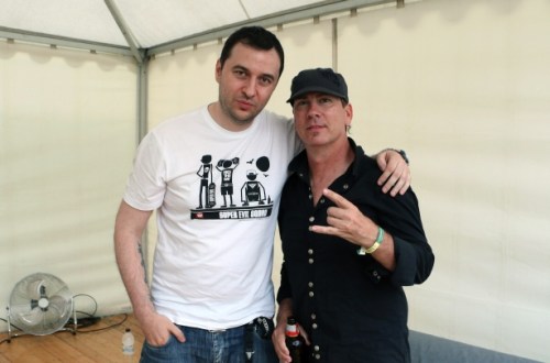 Водещият Васко и Thomas Youngblood - Kamelot