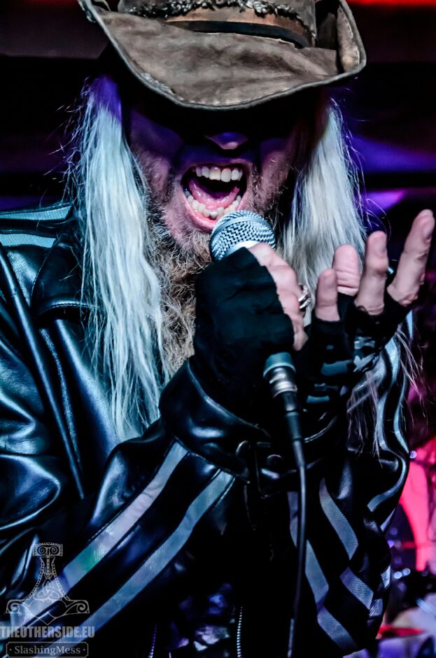 Warrel Dane