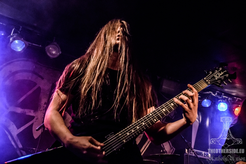 Concurrency in Knowledge