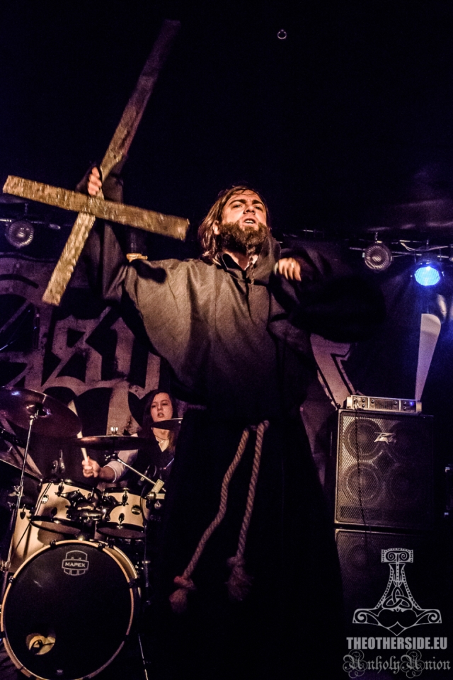 Concurrency in Knowledge