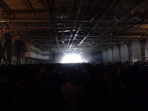 Пълната зала