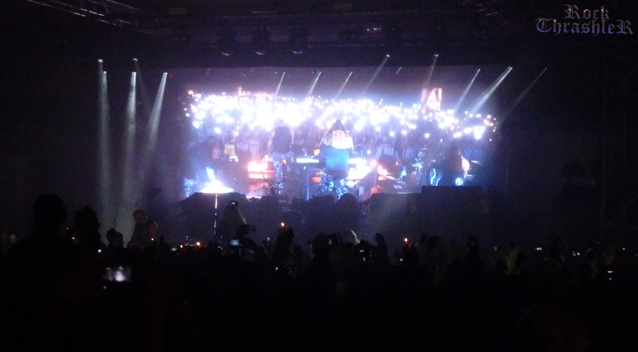 Светлините ни на живо и на екран