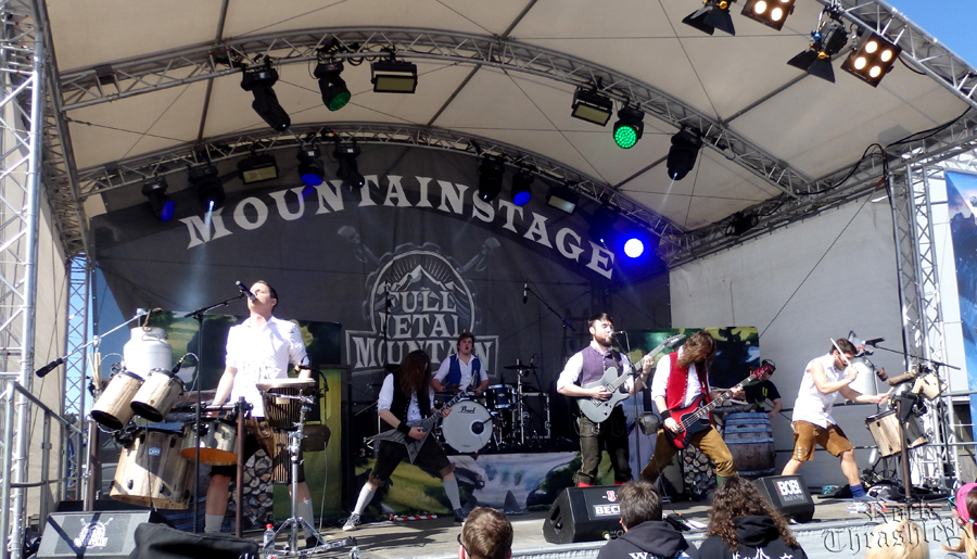 Tuxedoo at Mountain Stage