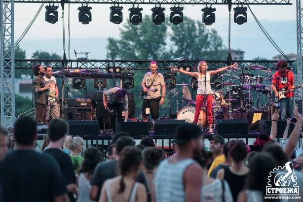 Клуб Алкохол Каваци