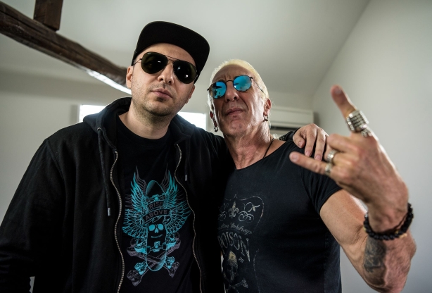 Водещият Васко Катинчаров и Dee Snider - Twisted Sister