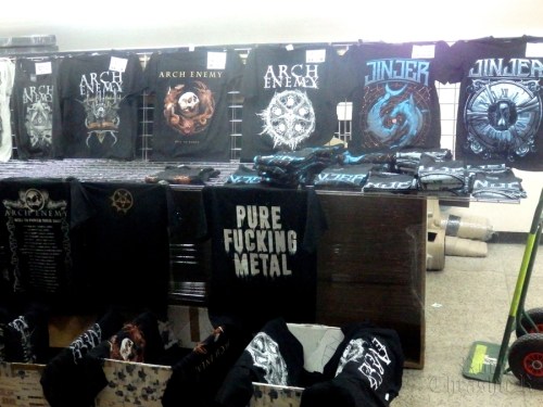 Щанда с мърчандайз