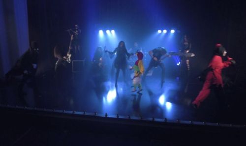 Bendida с ново видео