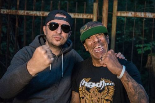 Водещият Васко Катинчаров и Jared Gomes - Hed P.E.