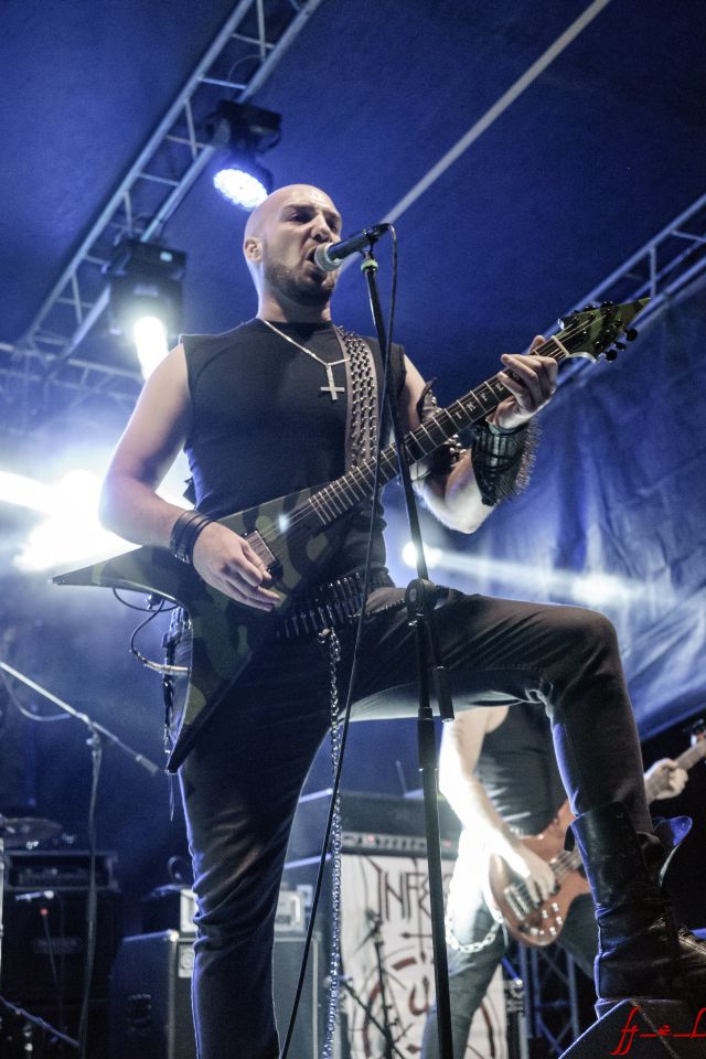 Infest