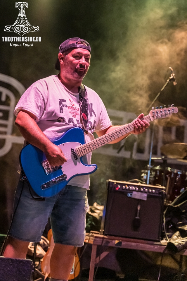 Svetlio & The Legends