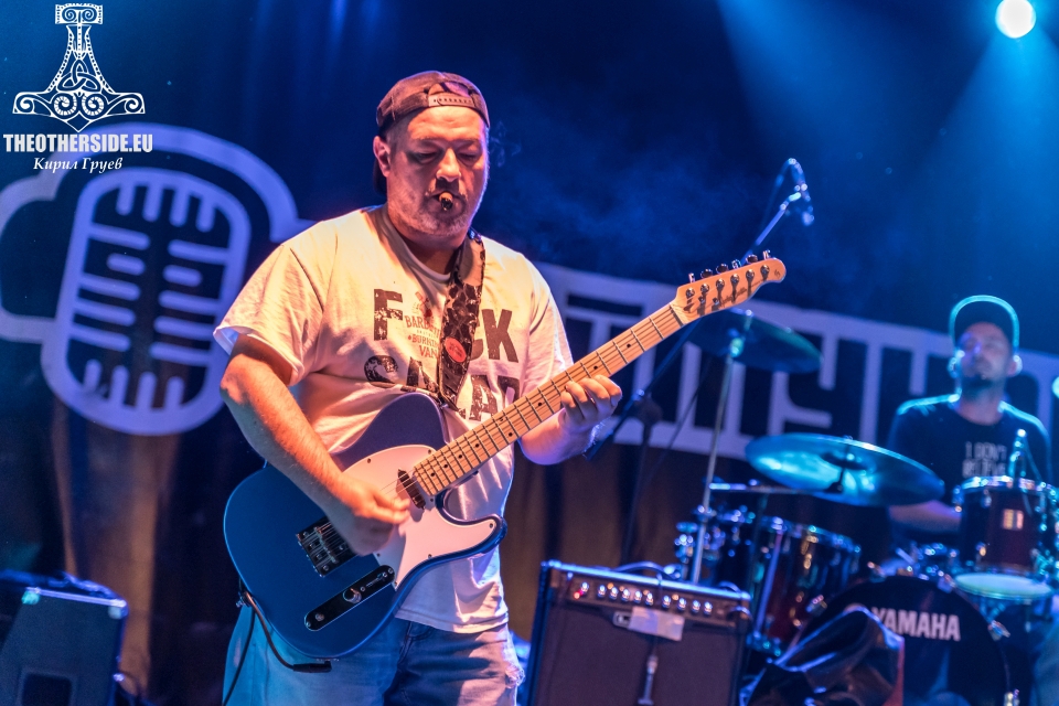 Svetlio & The Legends