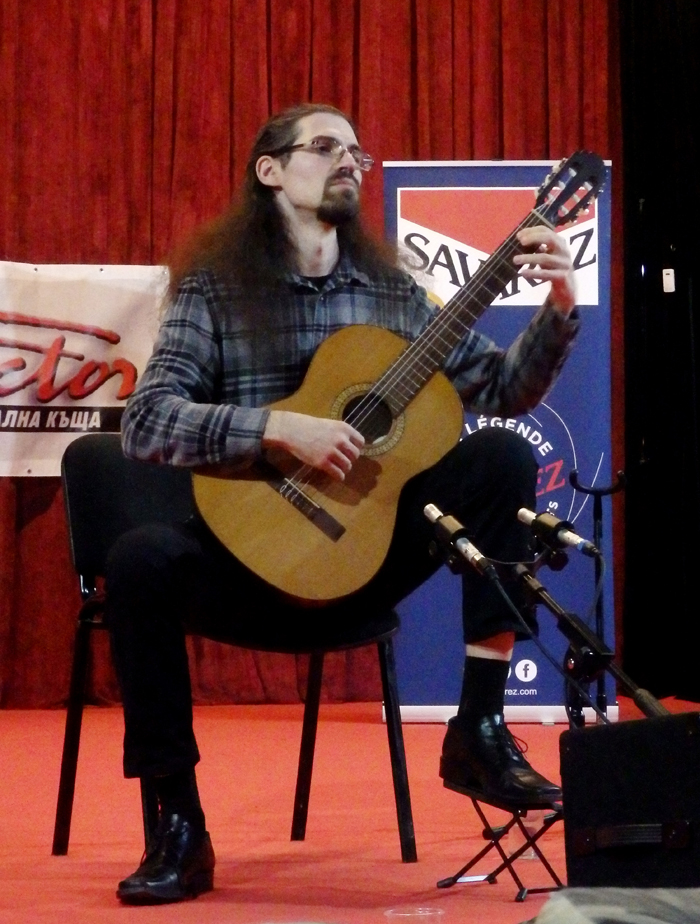 Васил Бележков