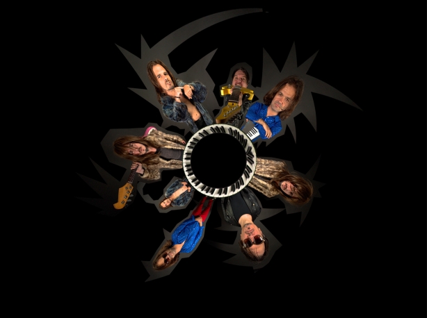 Casual Threesome - Mirror Clock