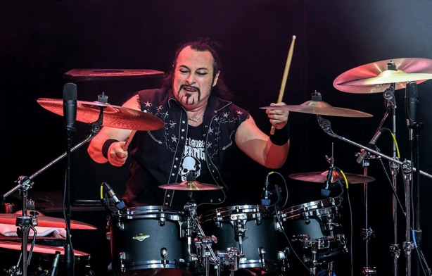 Stet Howland - Metal Church