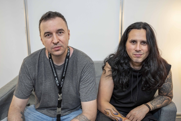 Водещият Васко и Gus G - Firewind