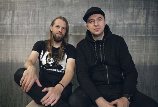 Водещият Васко Катинчаров и Johan Ericson - Draconian