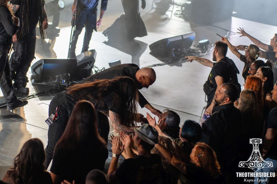 Septicflesh с оркестър и хор